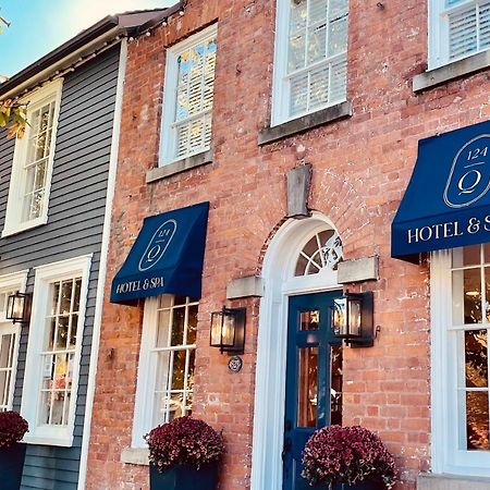 124 On Queen Hotel & Spa 나이아가라온더레이크 외부 사진 The Spa at 61